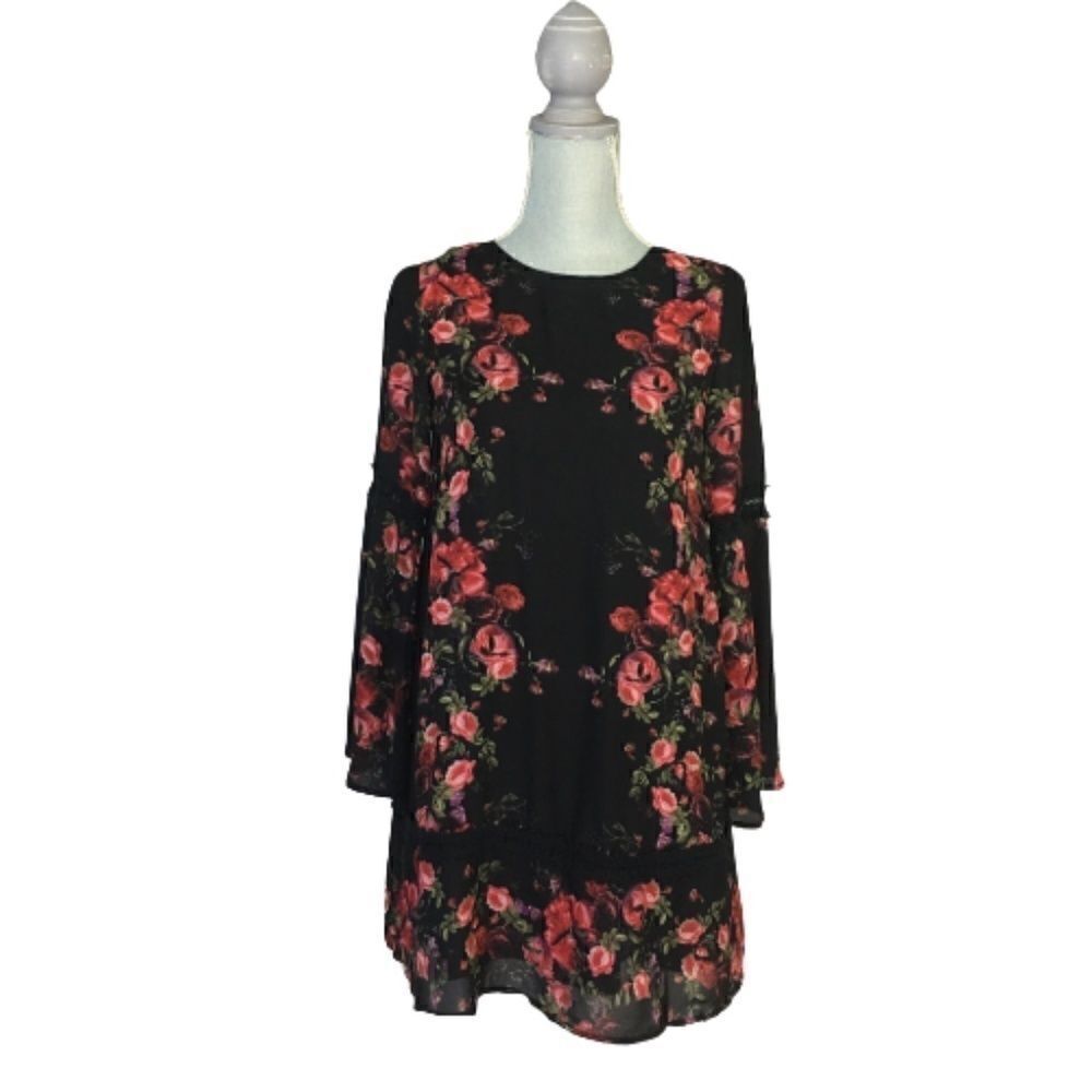 Taylor & Sage Boho Floral Bell Sleeve Dress Size S